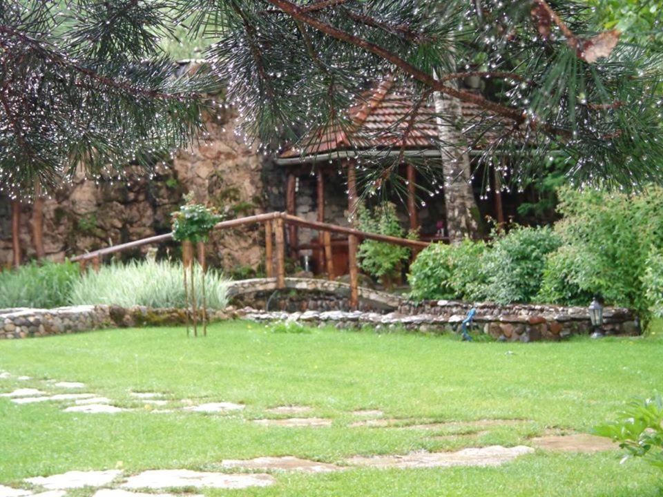 Eco Garden Bed & Breakfast Dilijan Exterior foto
