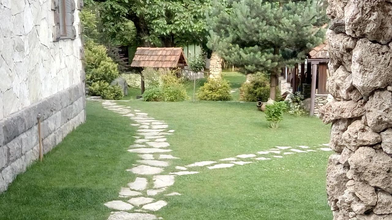 Eco Garden Bed & Breakfast Dilijan Exterior foto